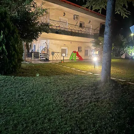 Prázdninový dům Spiros Leptokaria